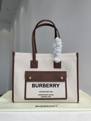 Burberry Burberry