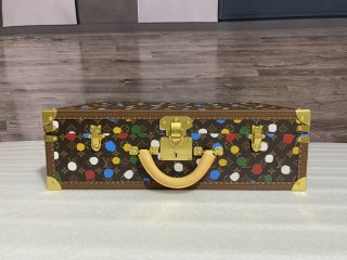 Draw-bar box Draw-bar box