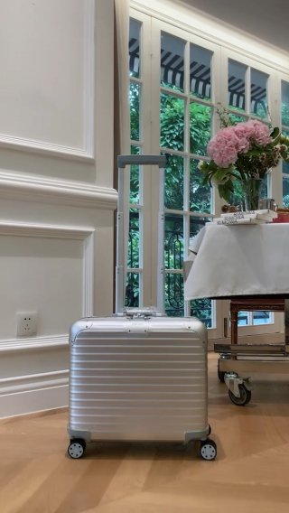 Draw-bar box Draw-bar box