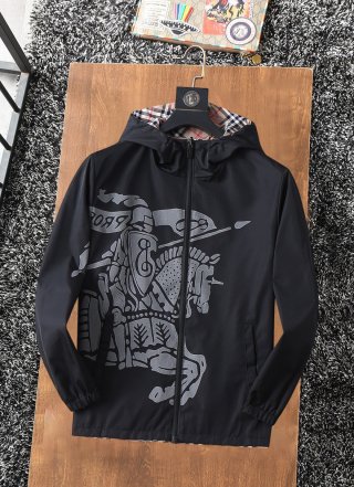 Hoodies & Sweatshirts Hoodies & Sweatshirts