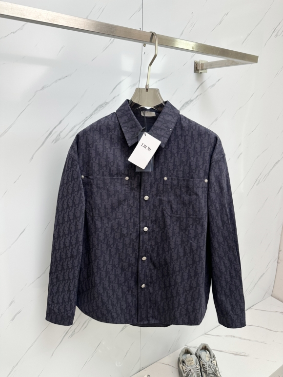 Coats & Jackets Coats & Jackets