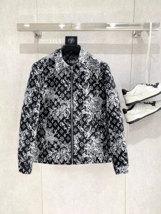 Coats & Jackets Coats & Jackets