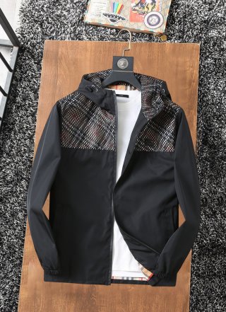 Hoodies & Sweatshirts Hoodies & Sweatshirts