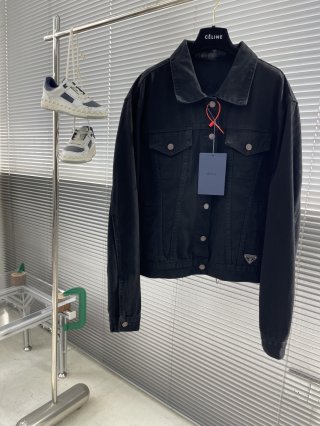 Coats & Jackets Coats & Jackets