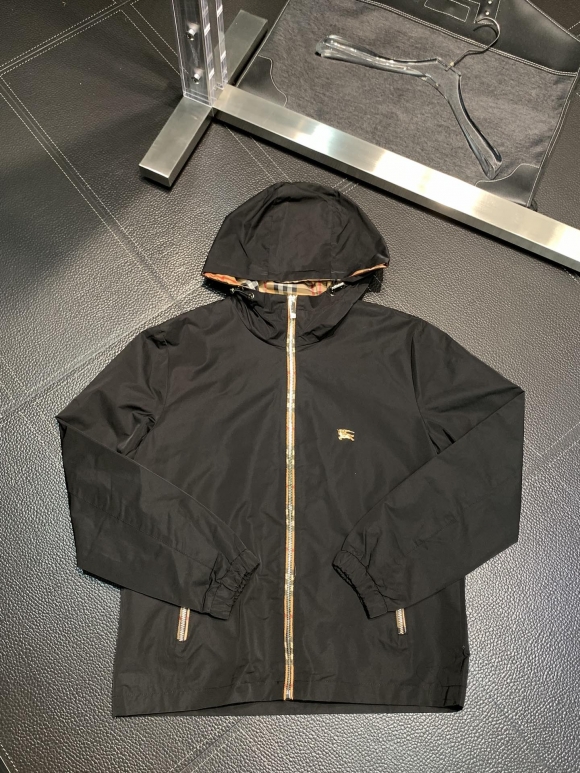 Hoodies & Sweatshirts Hoodies & Sweatshirts