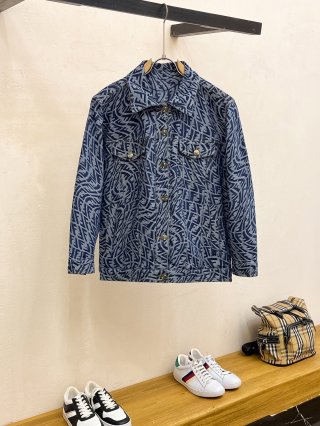 Coats & Jackets Coats & Jackets