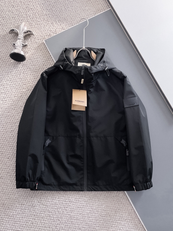 Hoodies & Sweatshirts Hoodies & Sweatshirts