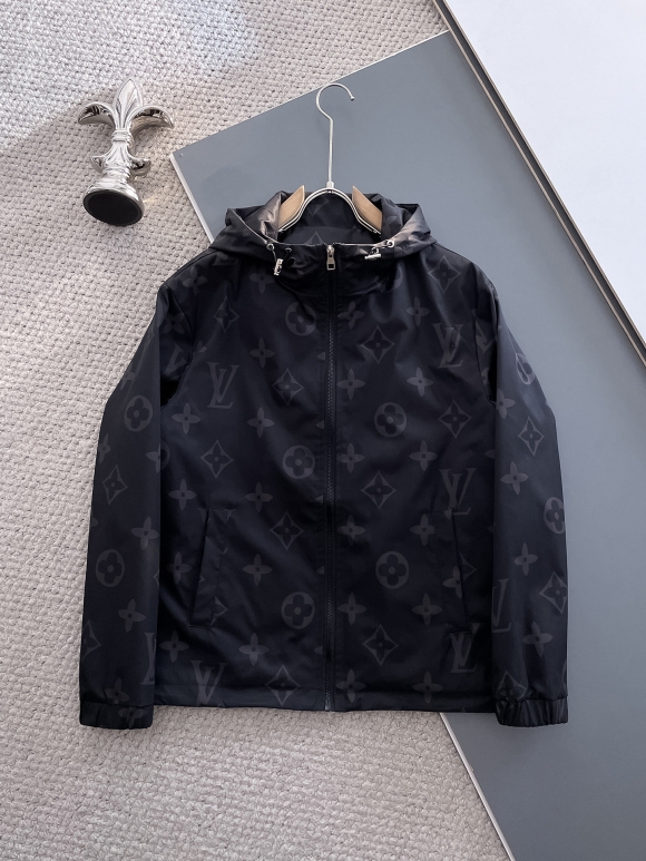 Hoodies & Sweatshirts Hoodies & Sweatshirts