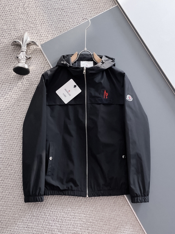 Hoodies & Sweatshirts Hoodies & Sweatshirts