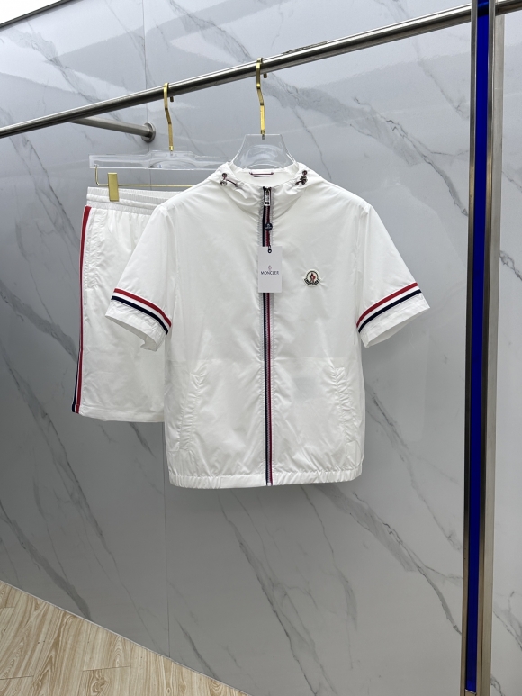 Leisure suit Leisure suit