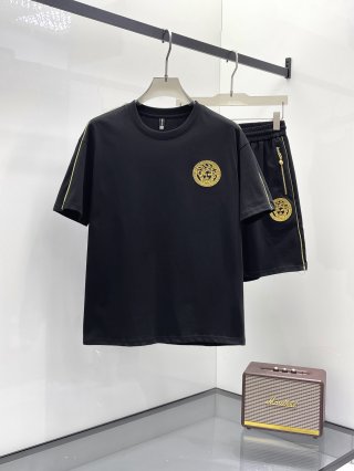 Leisure suit Leisure suit