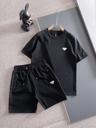 Leisure suit Leisure suit