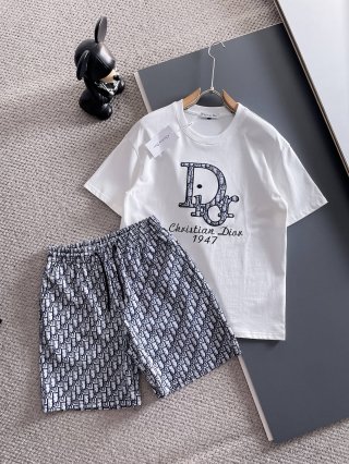 Leisure suit Leisure suit