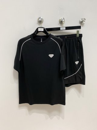 Leisure suit Leisure suit