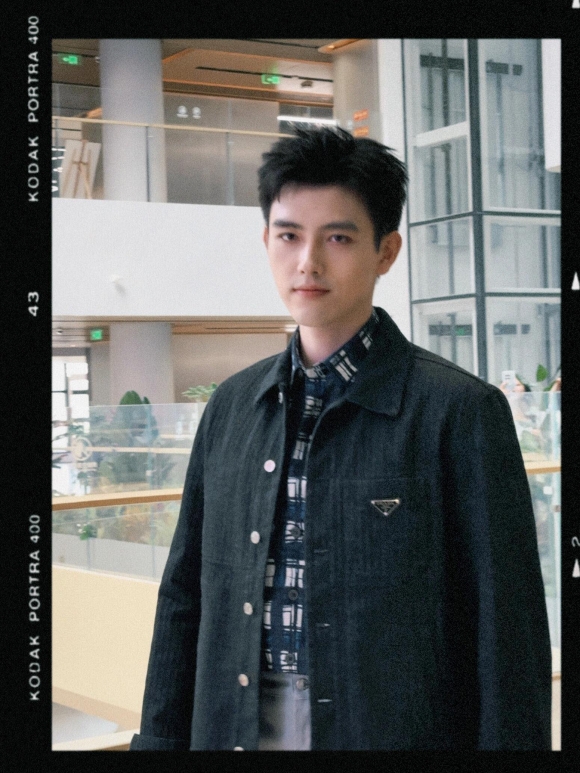 Coats & Jackets Coats & Jackets