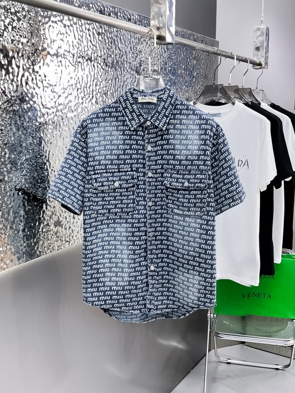 Coats & Jackets Coats & Jackets