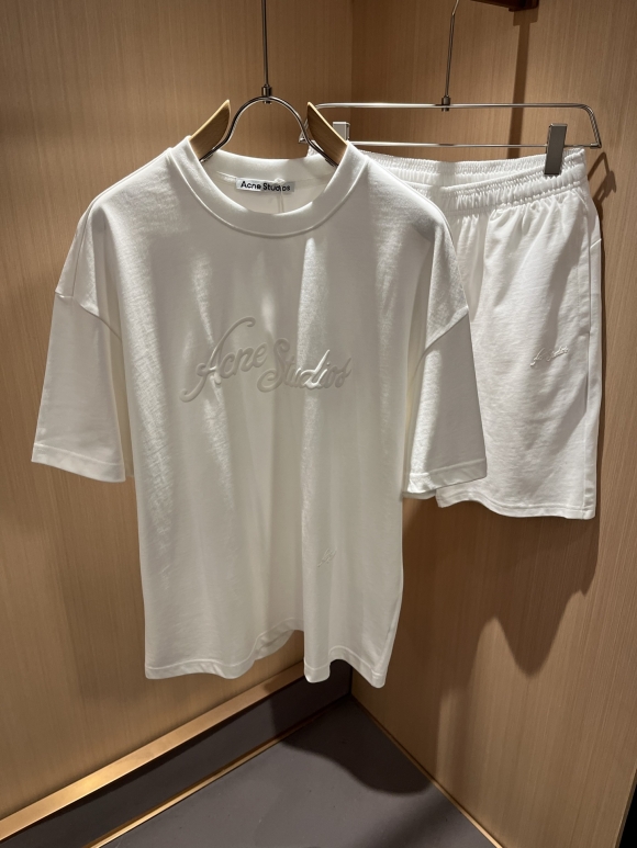 Leisure suit Leisure suit