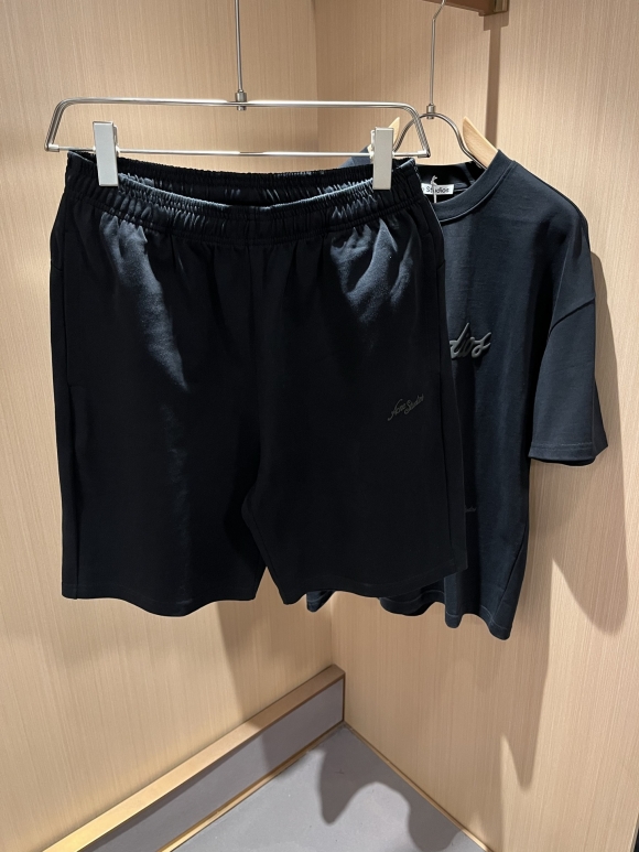 Leisure suit Leisure suit