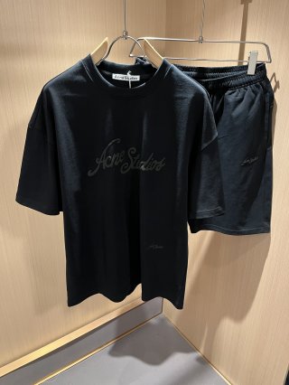 Leisure suit Leisure suit