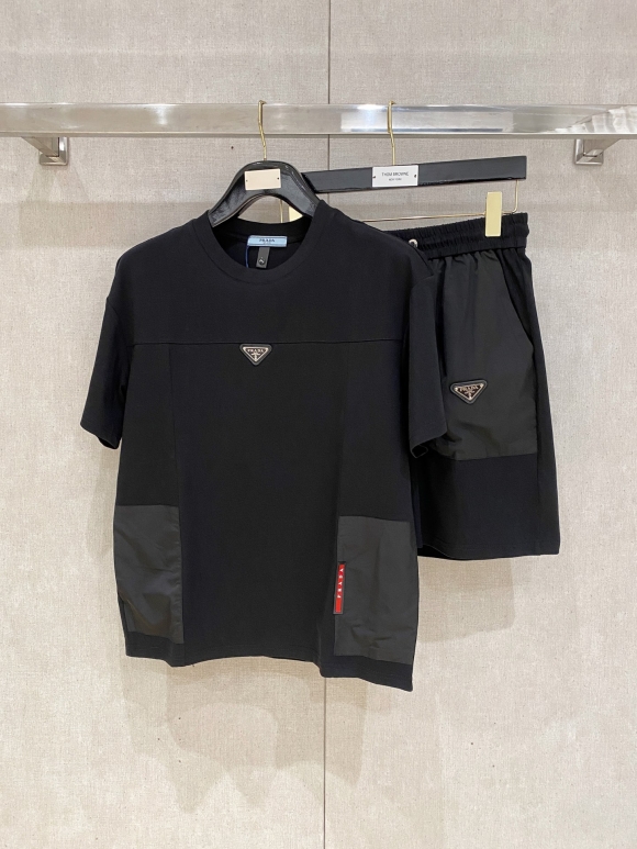 Leisure suit Leisure suit