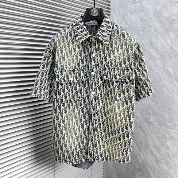 Coats & Jackets Coats & Jackets