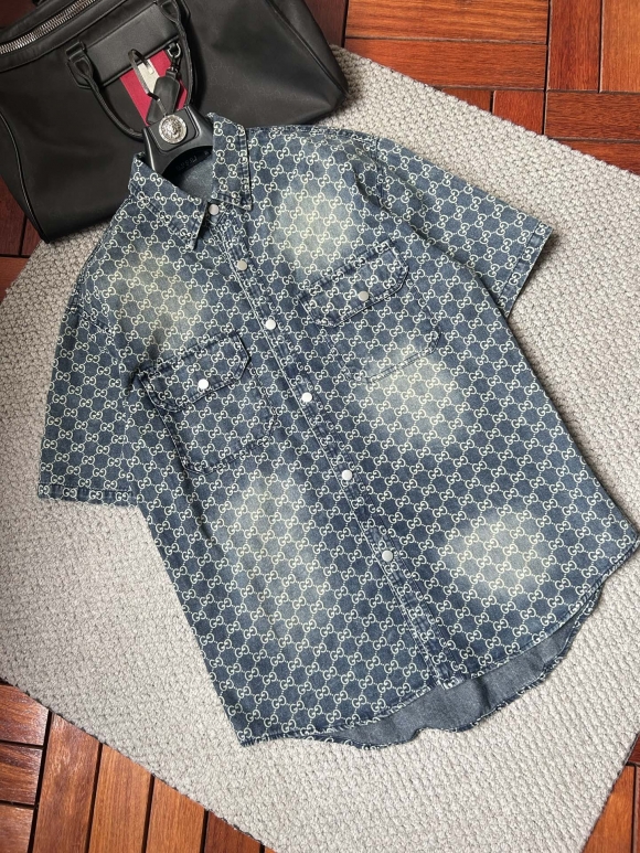 Coats & Jackets Coats & Jackets