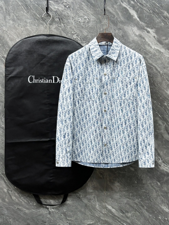 Coats & Jackets Coats & Jackets