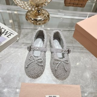 Womens shoes collection