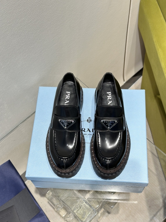 Womens shoes collection