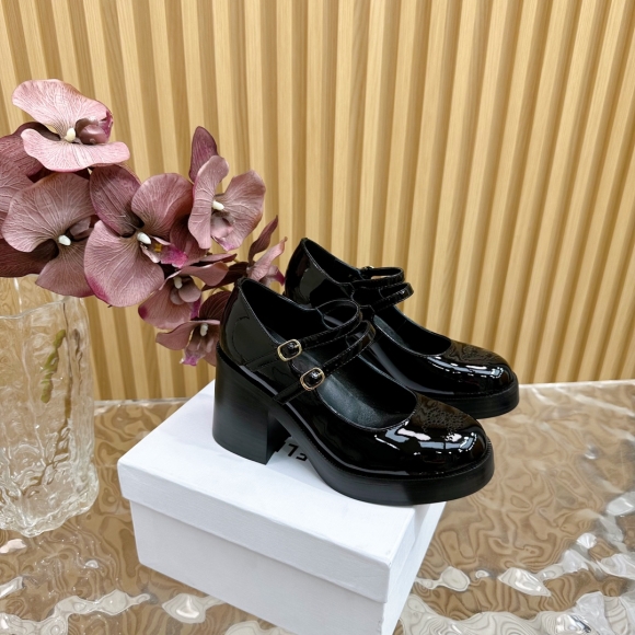 Womens shoes collection Womens shoes collection