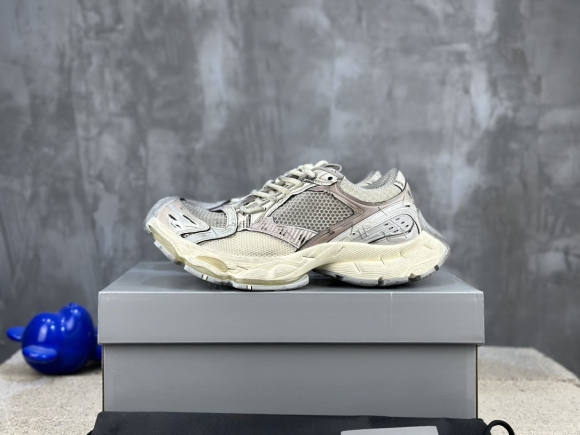 BalenciagaSHOES