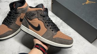 AirJordan1MidSHOES