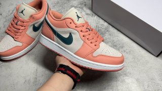 AirJordan1LowSHOES