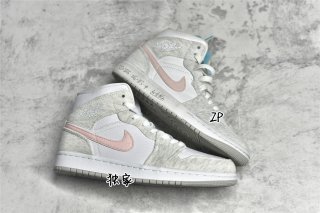 AirJordan1MidSHOES