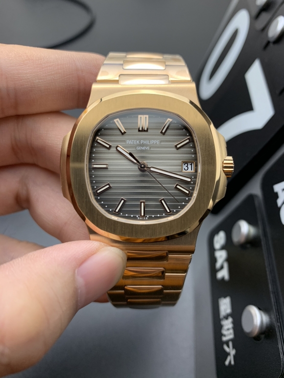 PATEK PHILIPPE