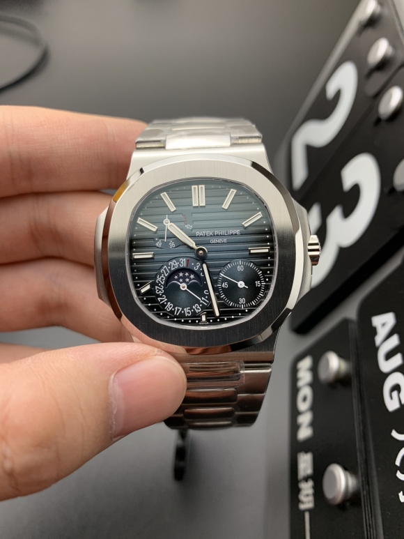 PATEK PHILIPPE