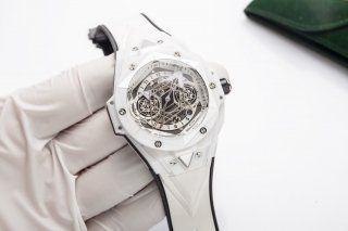 Hublot
