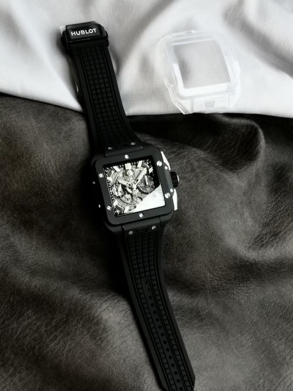 Hublot Hublot