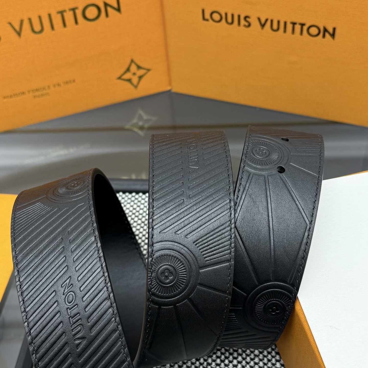 LV-Belts
