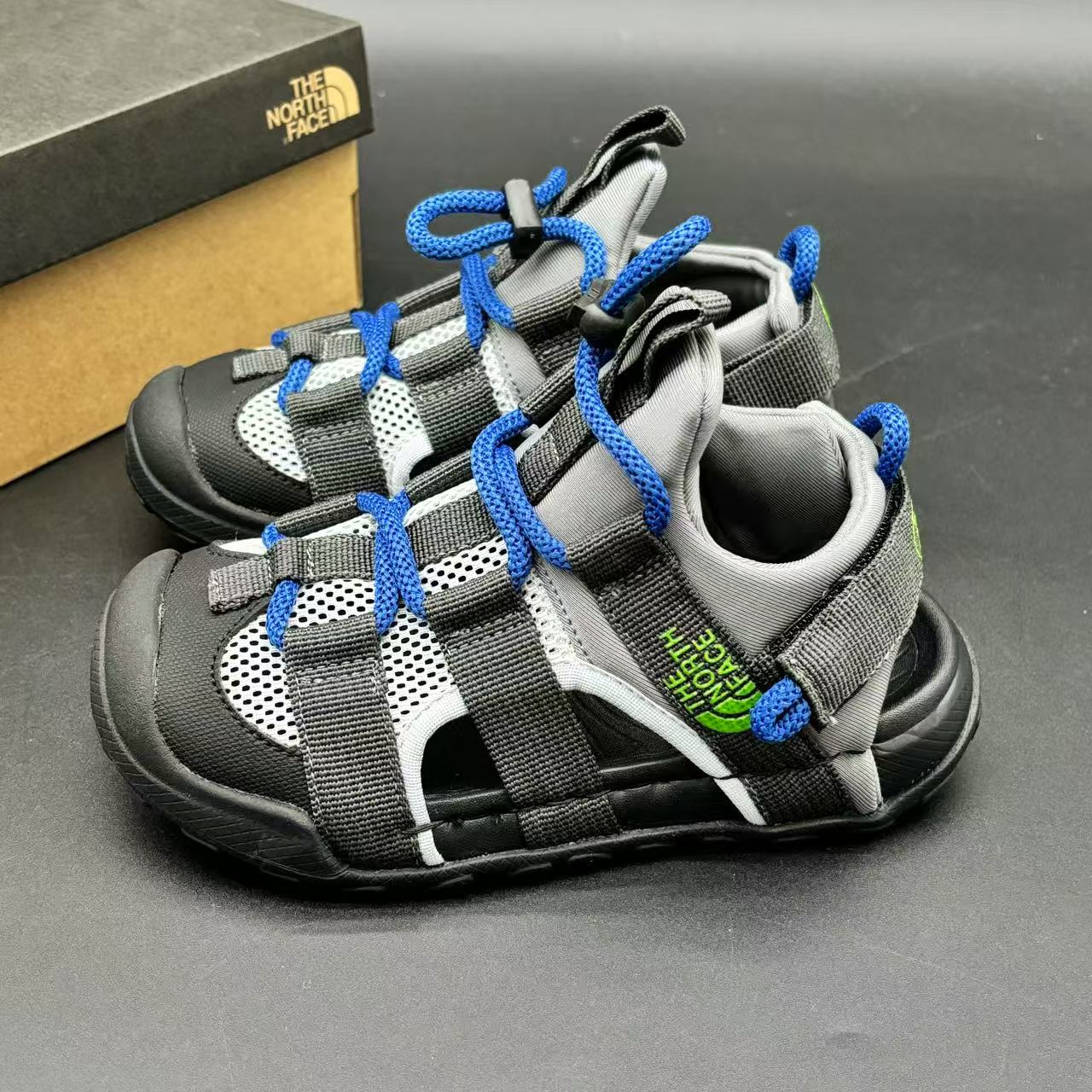 kids shoes
