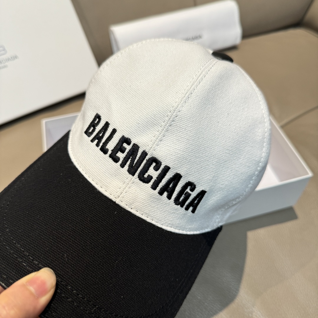 Balenciaga-7