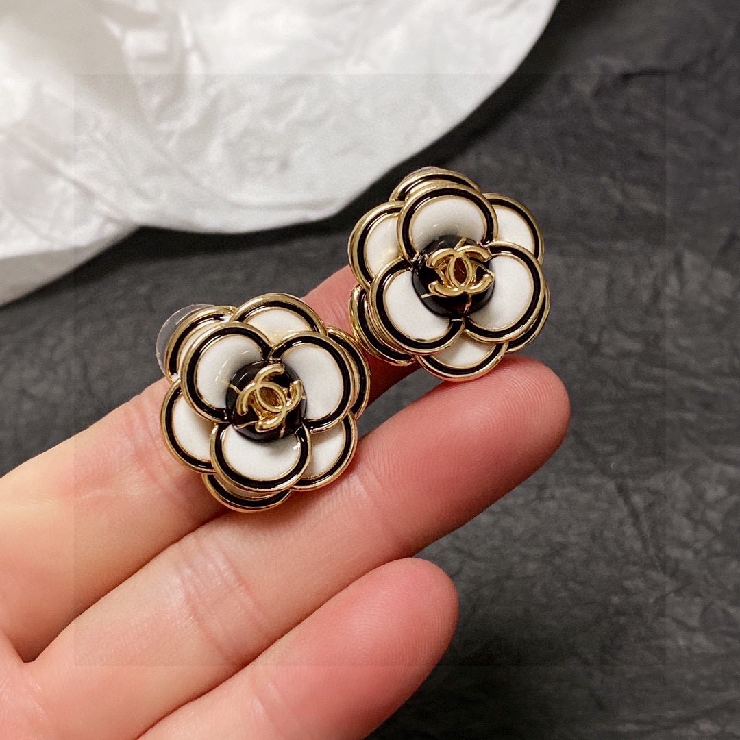 Earrings&Ear studs