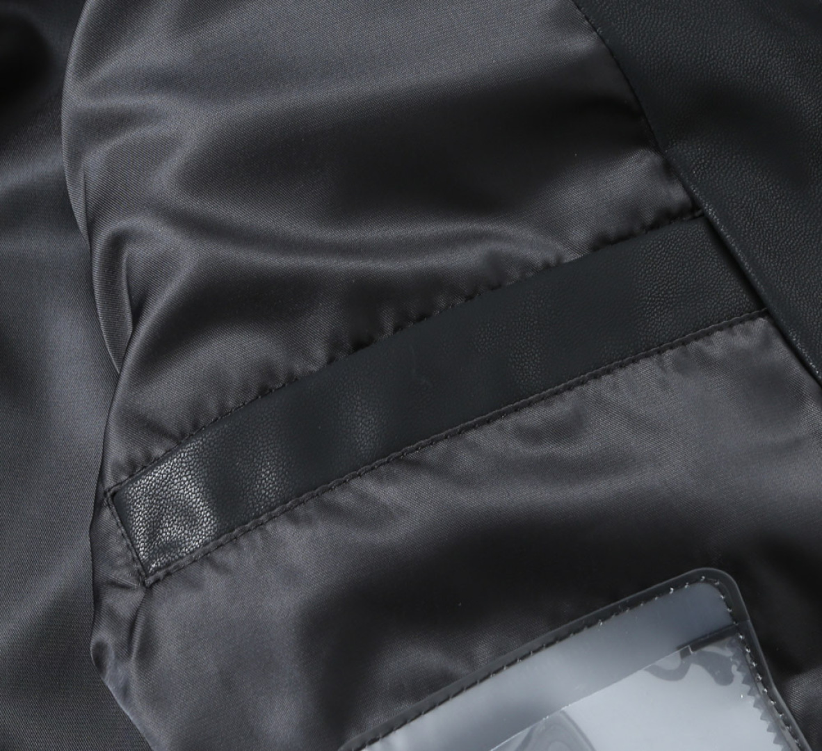 Hoodies & Sweatshirts