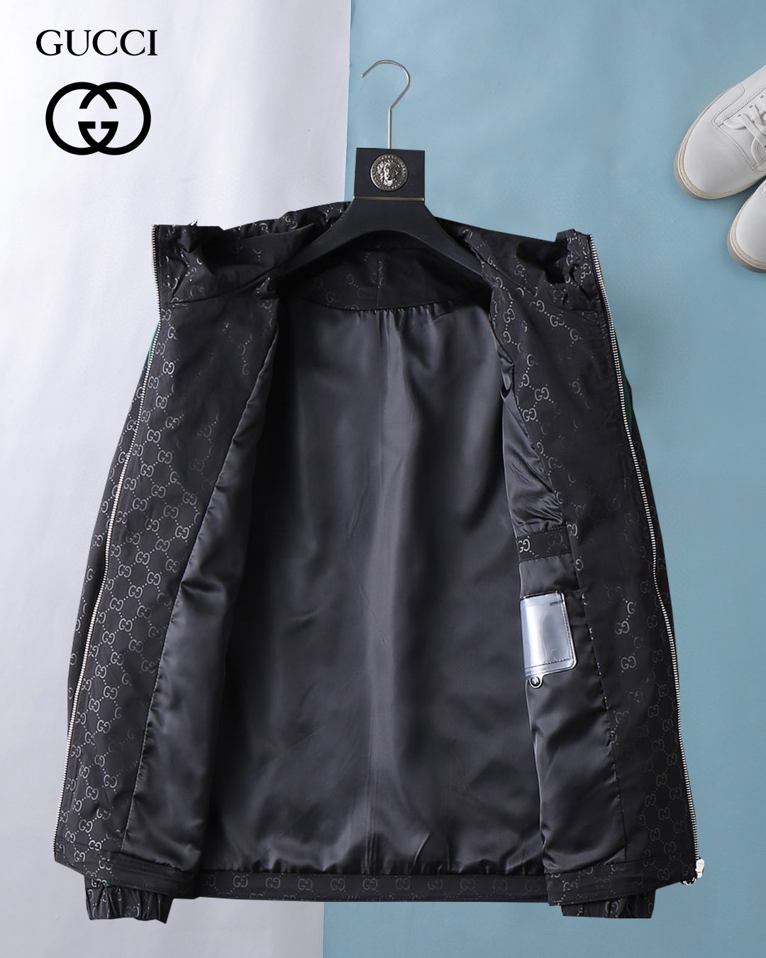 Hoodies & Sweatshirts