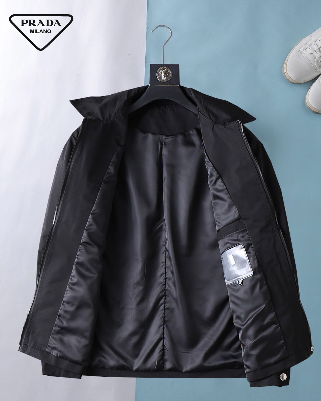 Hoodies & Sweatshirts