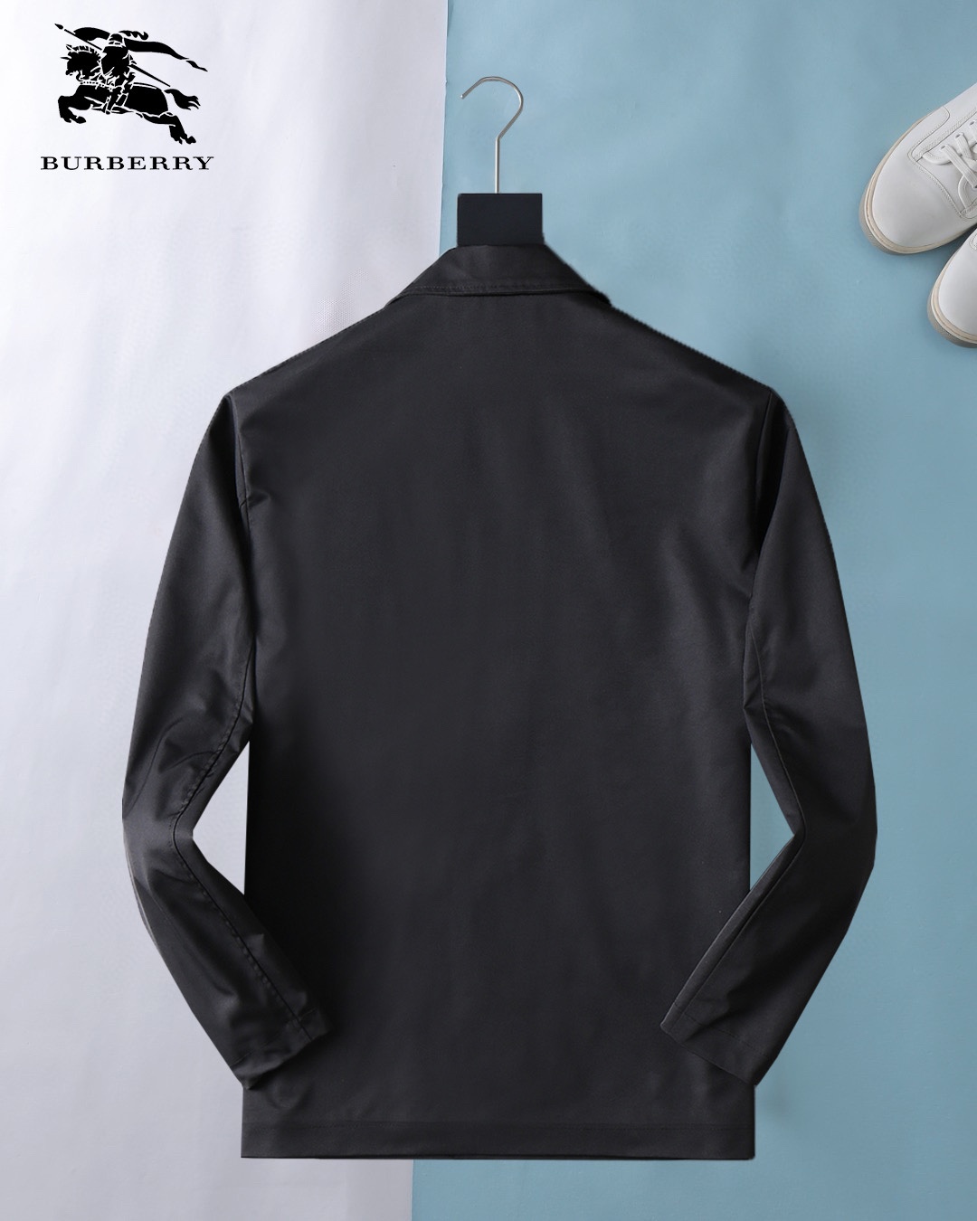 Hoodies & Sweatshirts