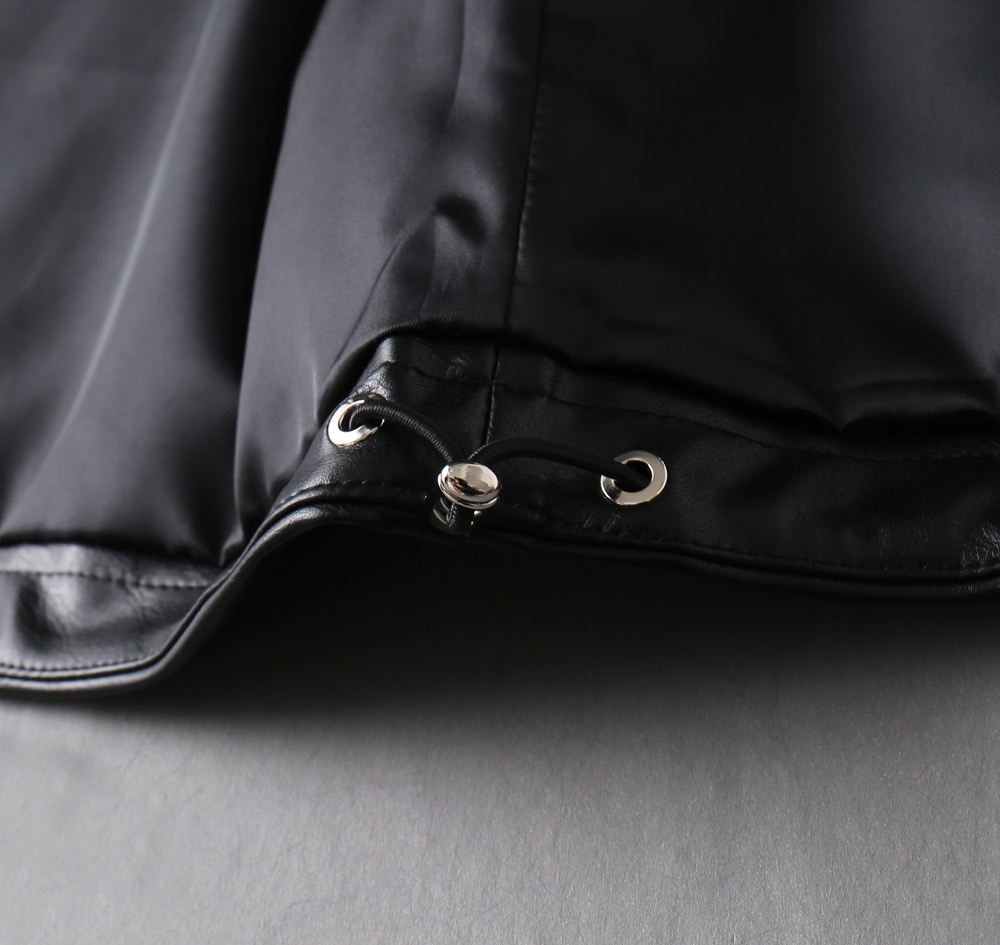 Hoodies & Sweatshirts