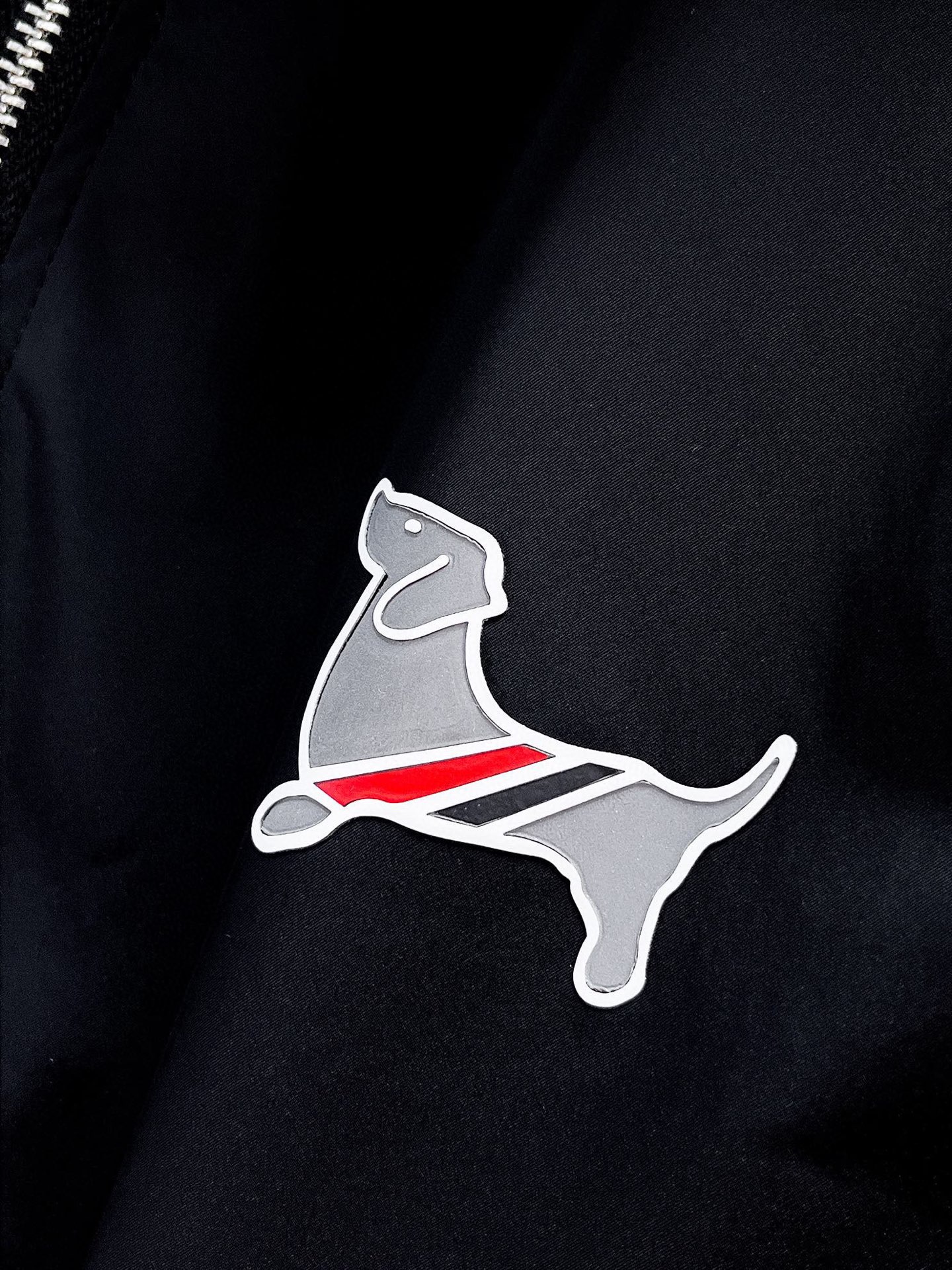 Hoodies & Sweatshirts