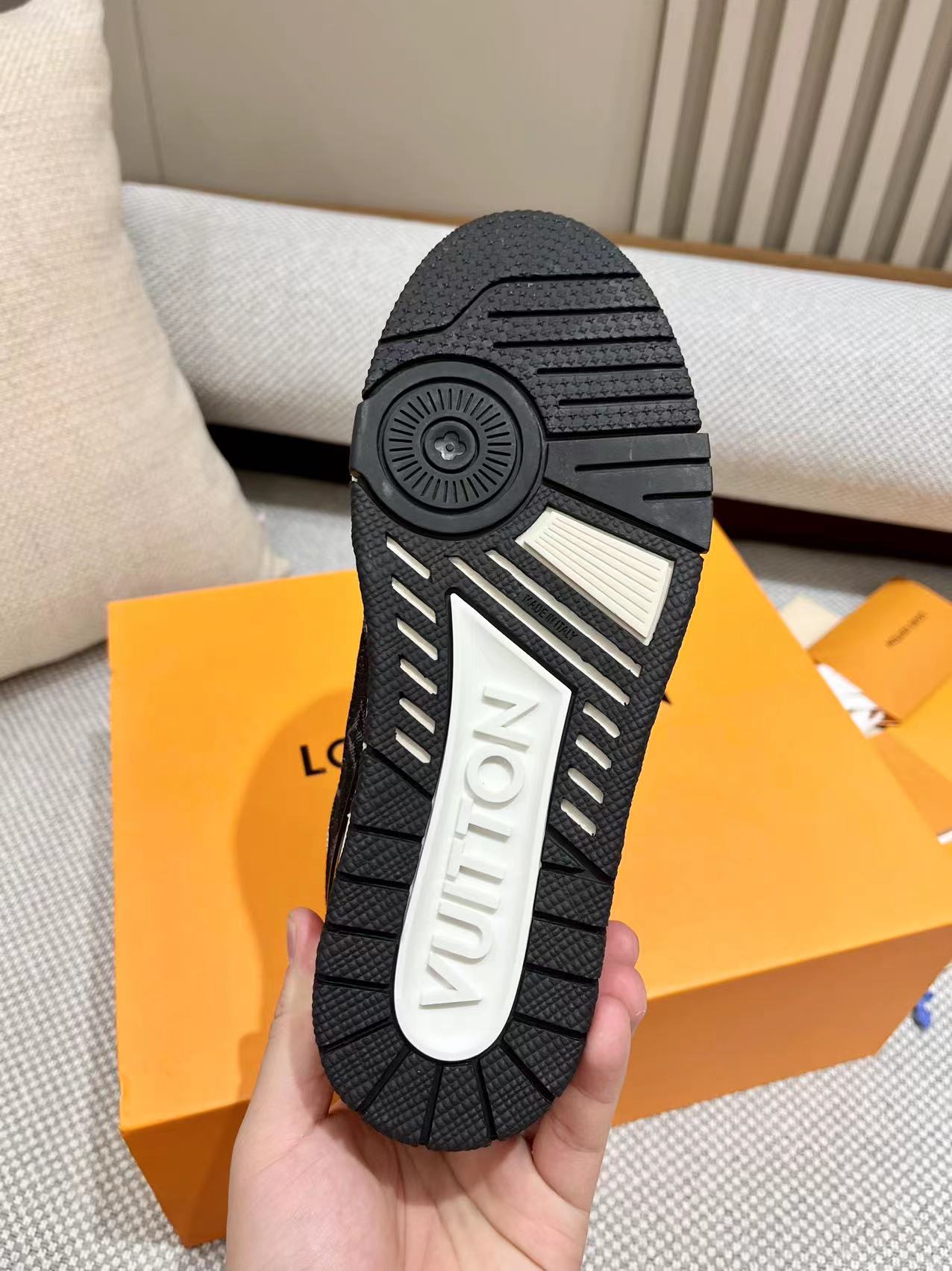 Womens shoes collection