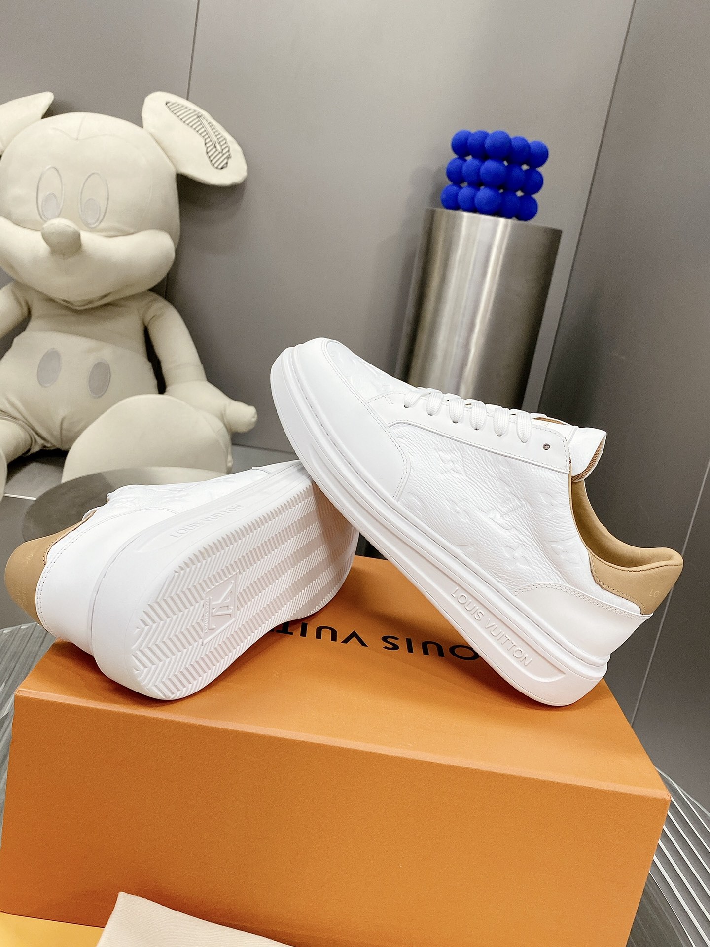 Womens shoes collection